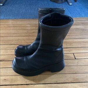 John Fluevog Black Leather Boots Harmony Chime